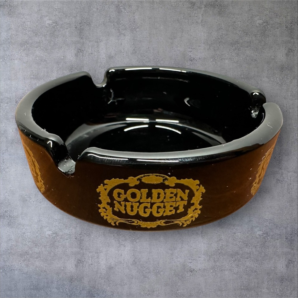 Golden Nugget Ashtray 3.5" Black Excellent Vintage Casino Las Vegas‎ Logo